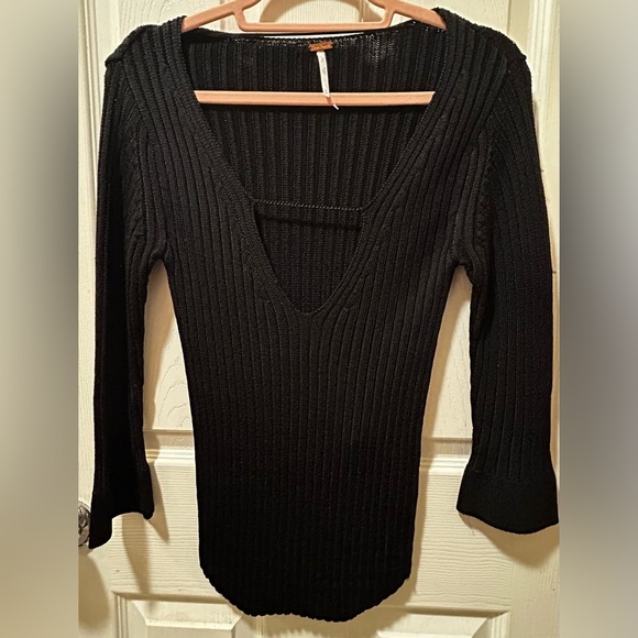 Free People Sweaters - Free People Black Ribbed V-Neck Sweater Size S